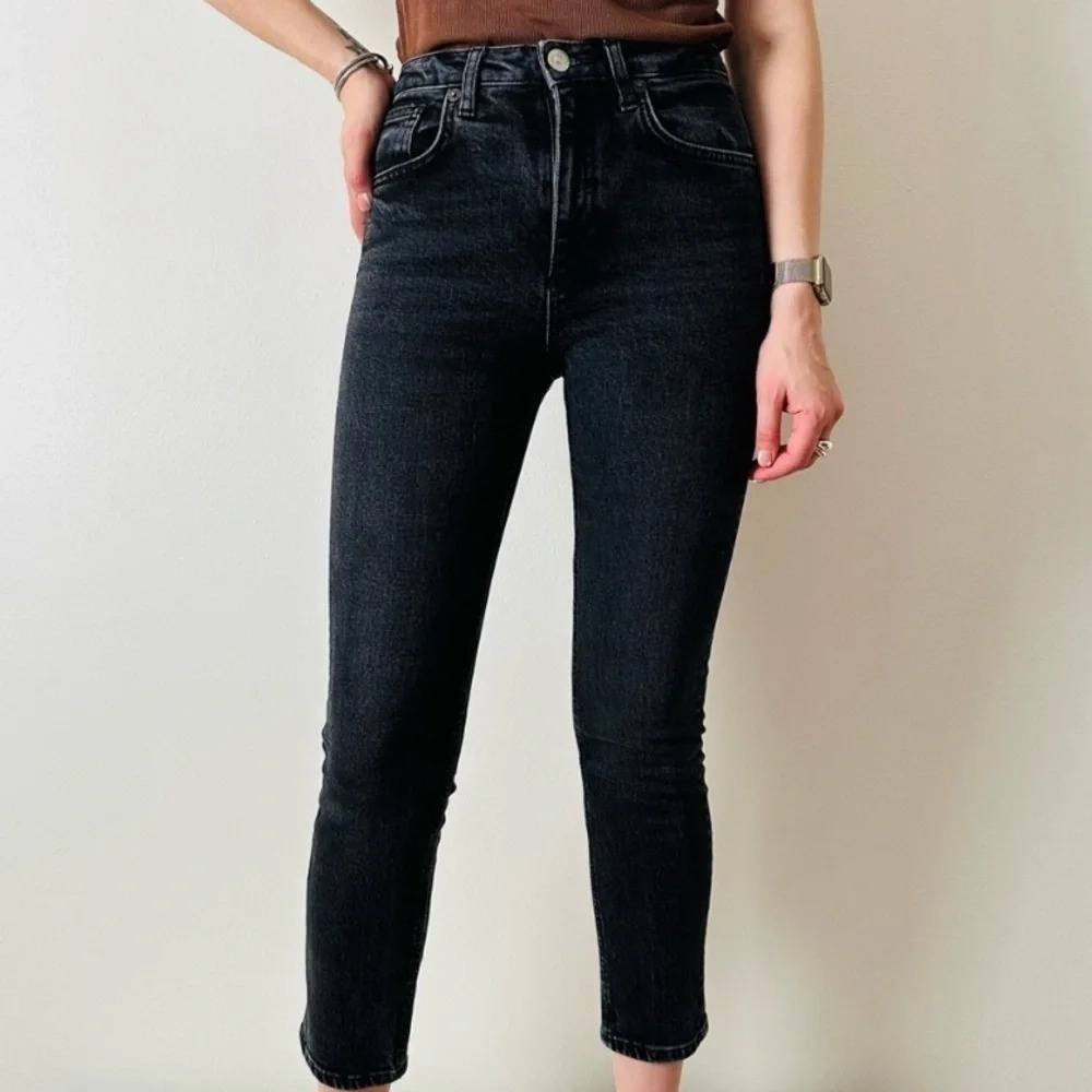 Zara Black Denim Skinny Jeans Lace Up High Rise Raw Hem Size 6